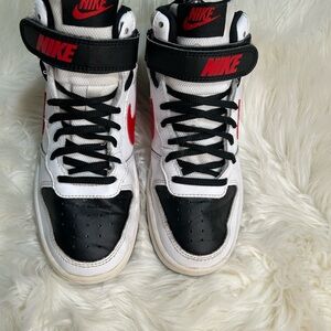 Nike High-Top Sneakers Black White Red size 4Y